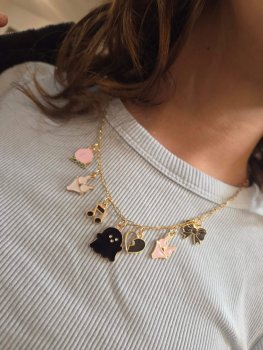 סדנת תכשיטים עם צ'ארמים